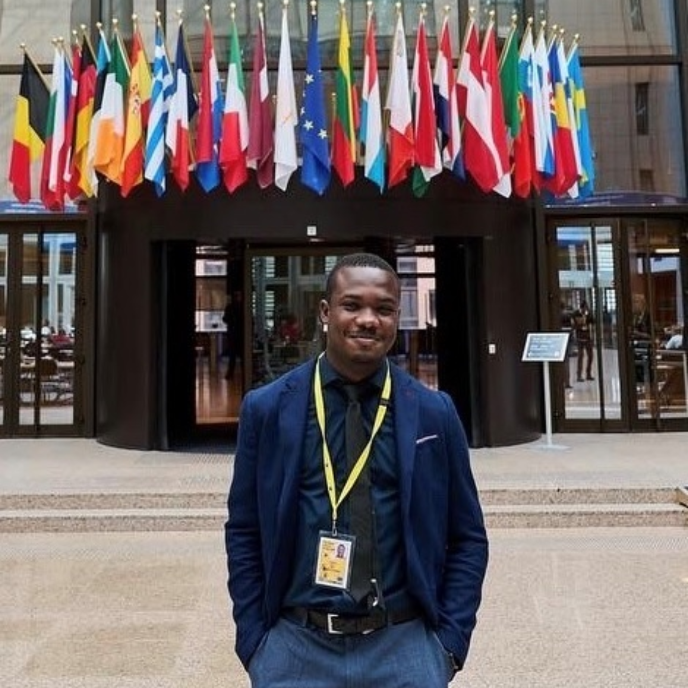 Carlyle Gbéi