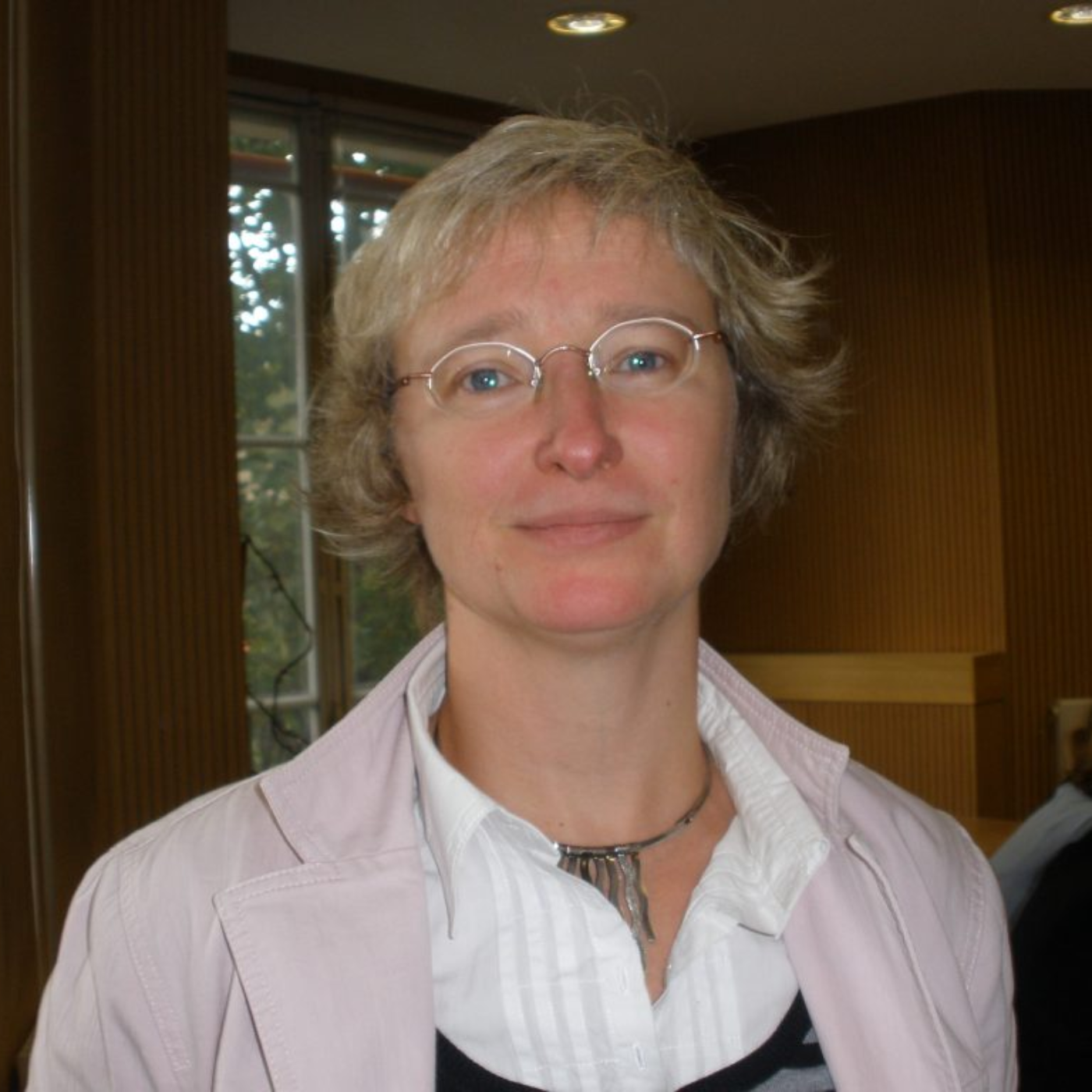 Ariane Dollfus