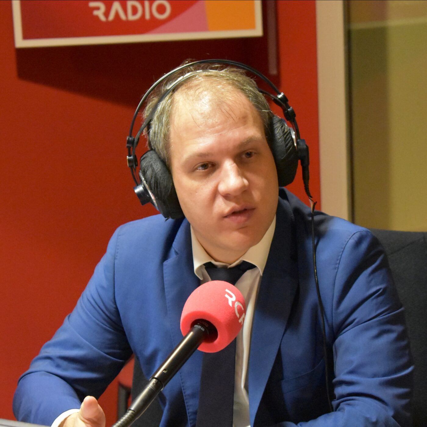 Grégory Blanc est "contre ce budget mais également contre la censure" episode artwork