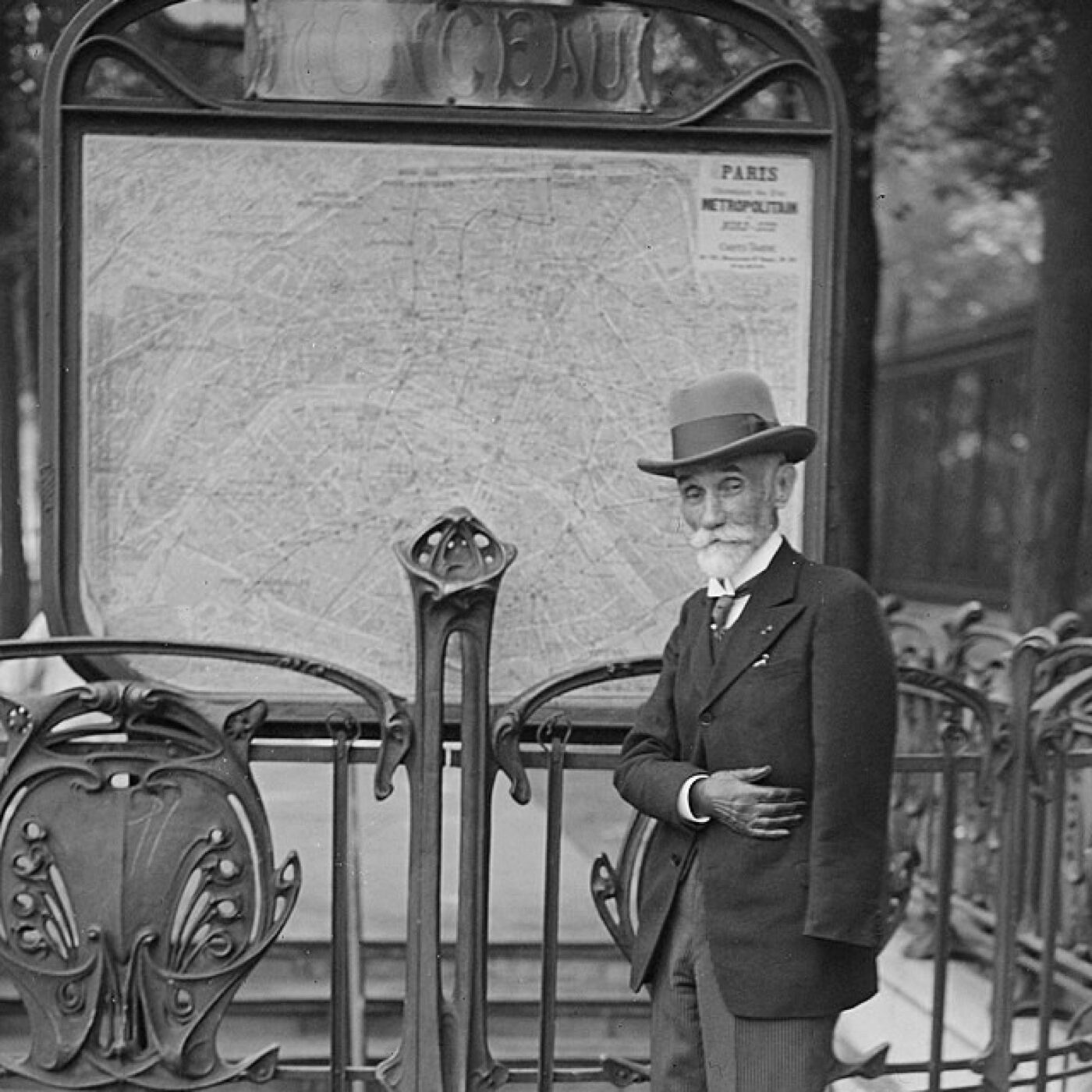 19 juillet 1900: Premiers tours de roues pour le métro parisien episode artwork
