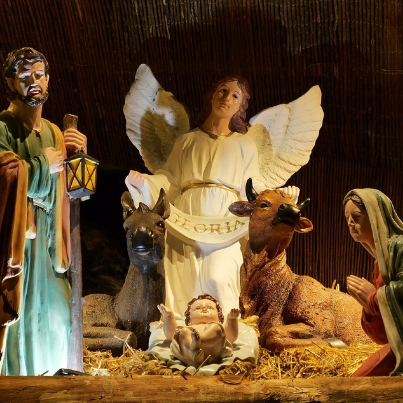 A Lisieux, des centaines de crèches à admirer episode artwork