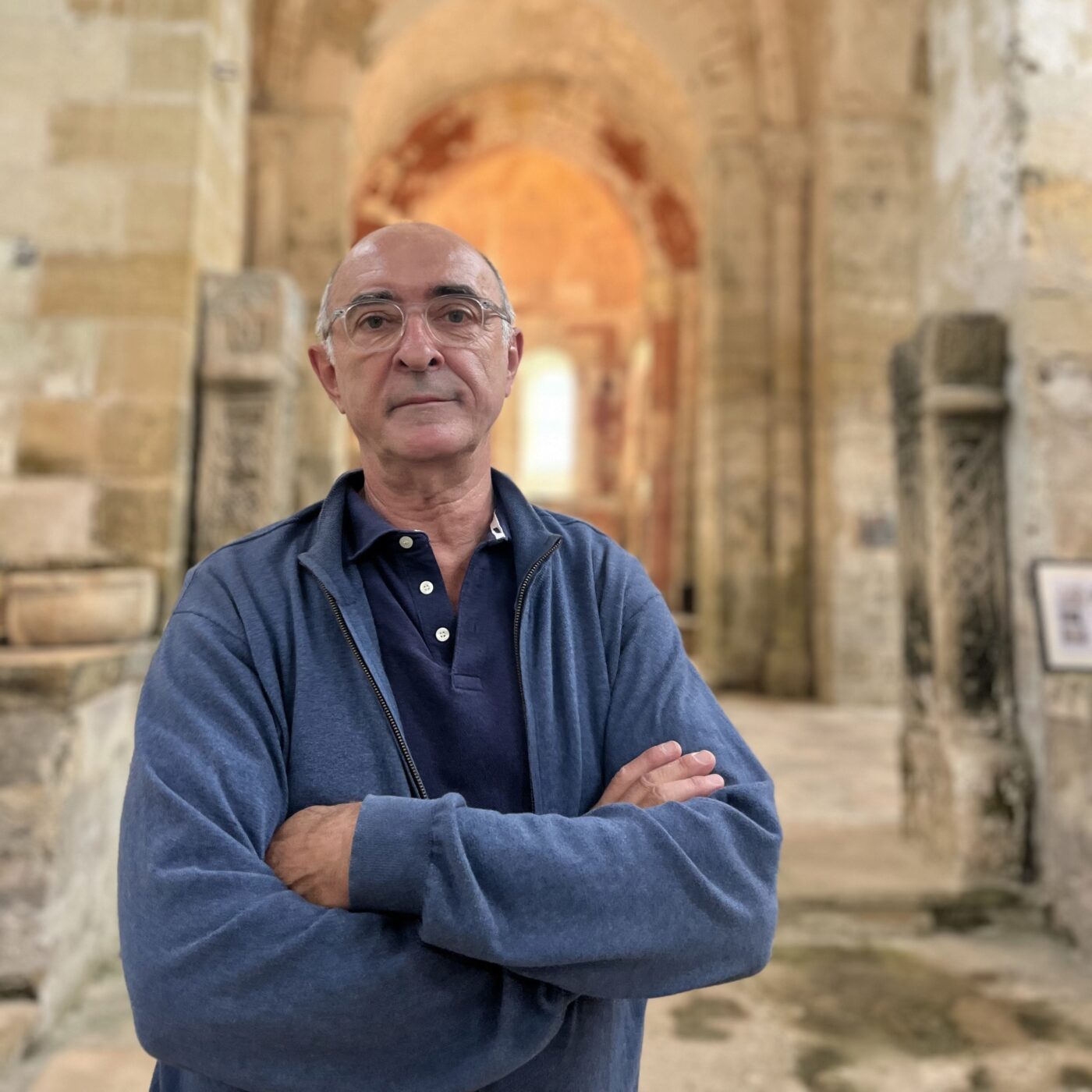 La plus vieille représentation de Saint Léger trouvée à Cravant-les-Côteaux ! episode artwork