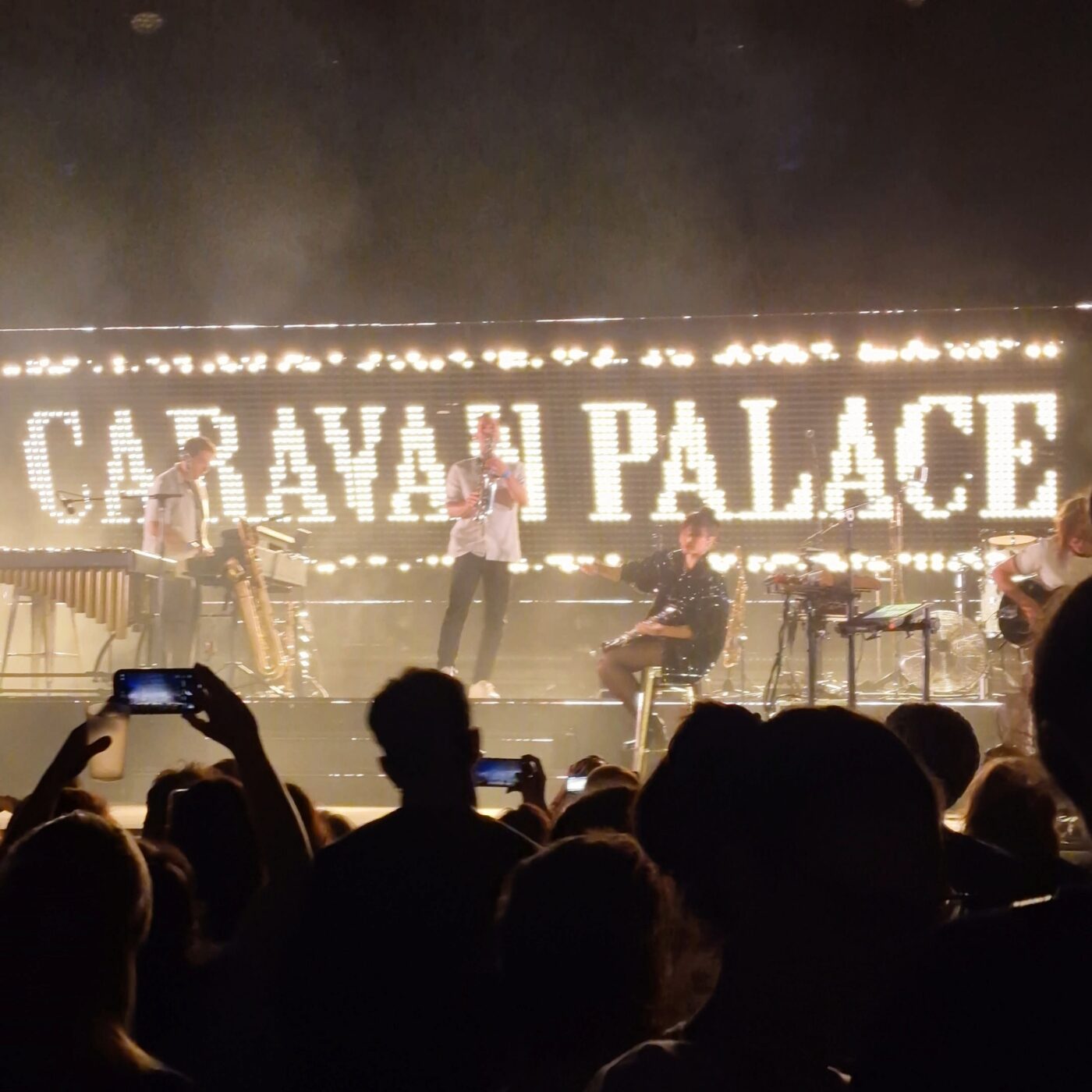 Caravan Palace en tête d'affiche du Festival Marseille Jazz des Cinq Continents episode artwork