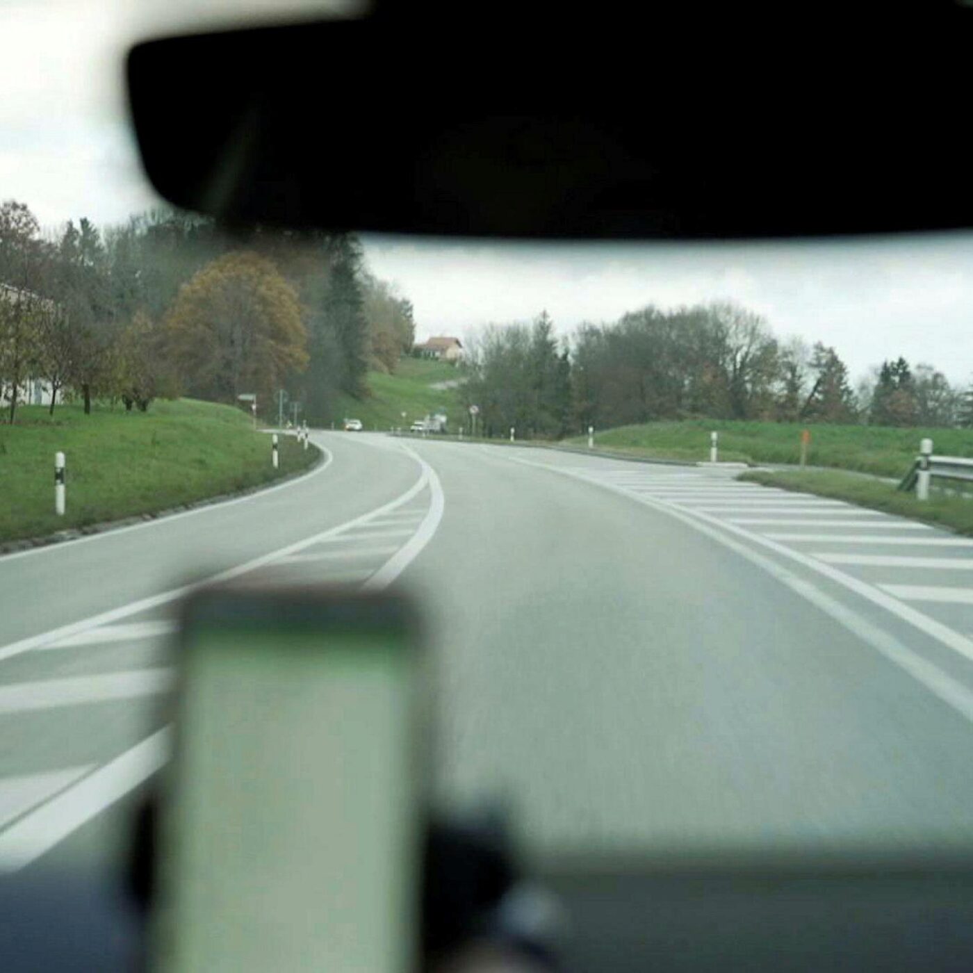 Téléphone au volant, drame au tournant episode artwork
