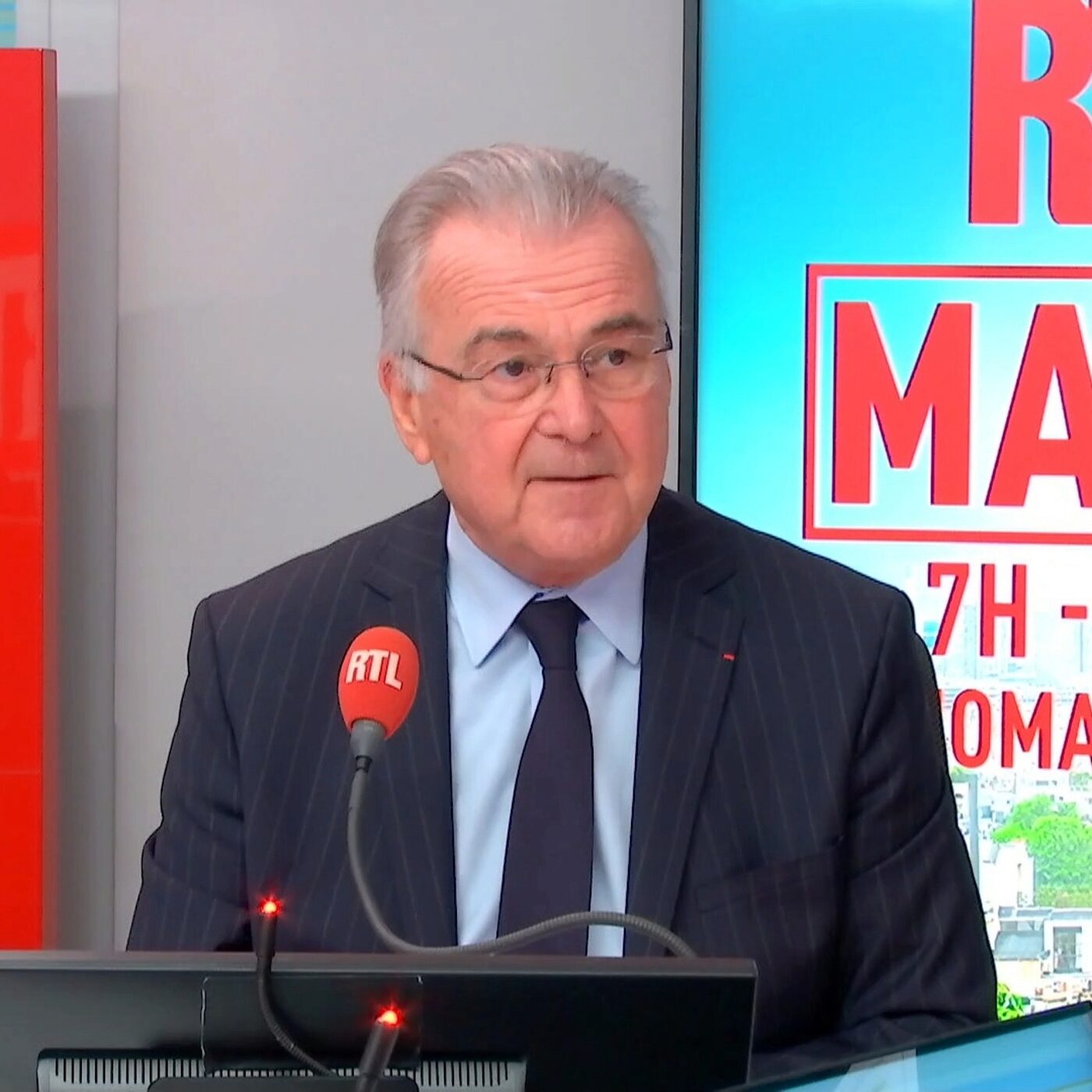 Michel Picon,  président de l'union des entreprises de proximité : "Le gouvernement a les moyens de vérifier ceux qui prennent les Français pour des dindons"
