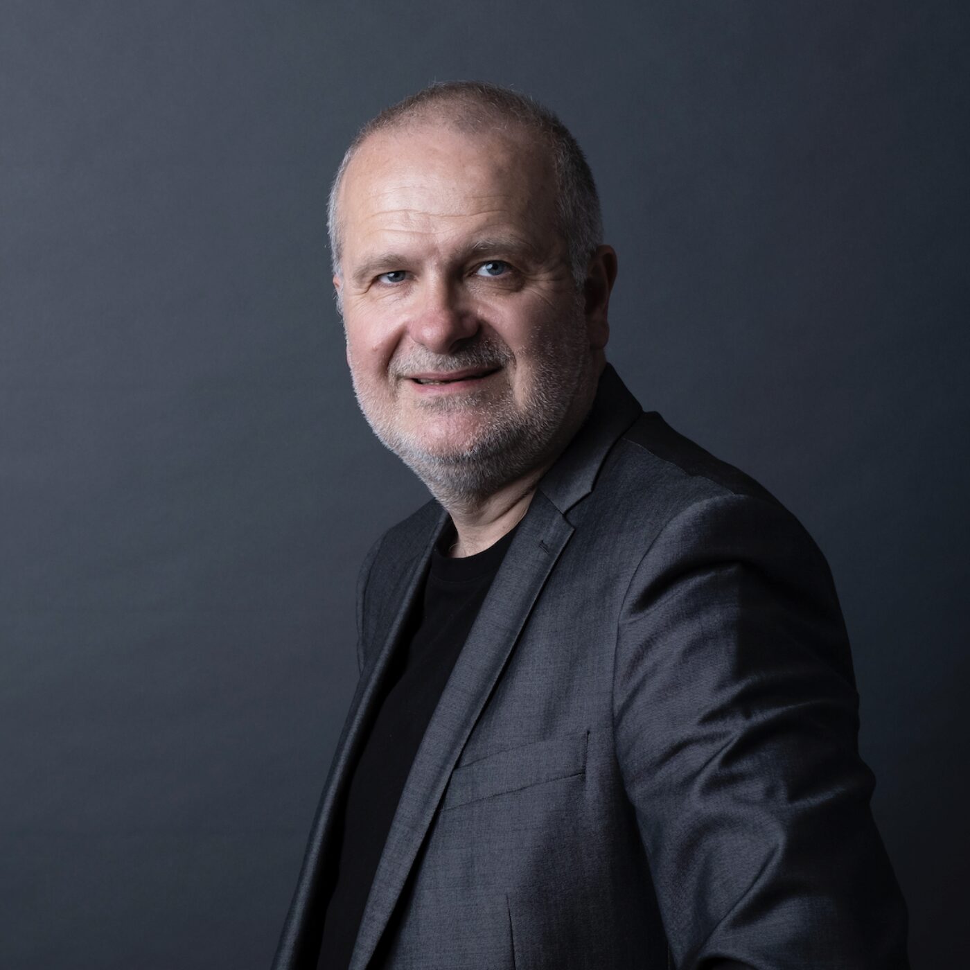 L'invité de La Matinale - Richard Werly, journaliste suisse et auteur du livre "Cette Amérique qui nous déteste"