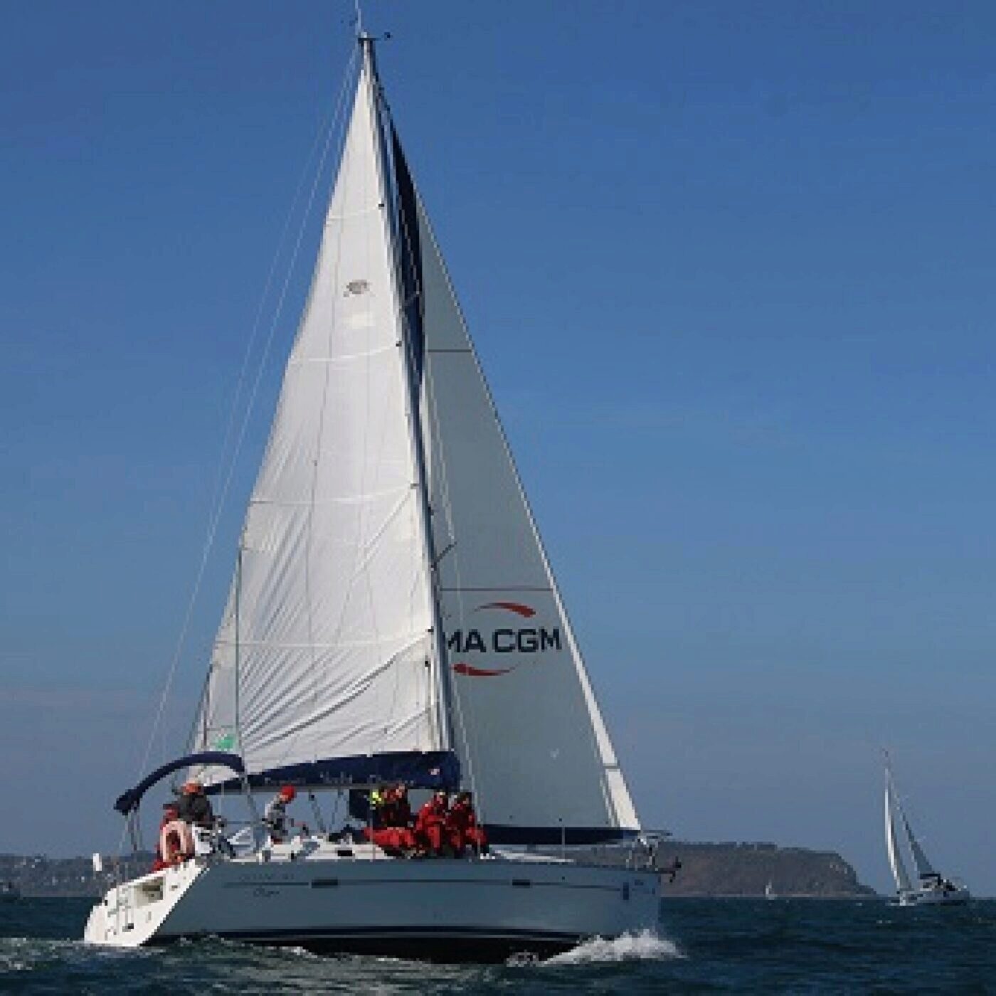 2500 étudiants aux Sables-d'Olonne pour la Course Croisière Edhec episode artwork