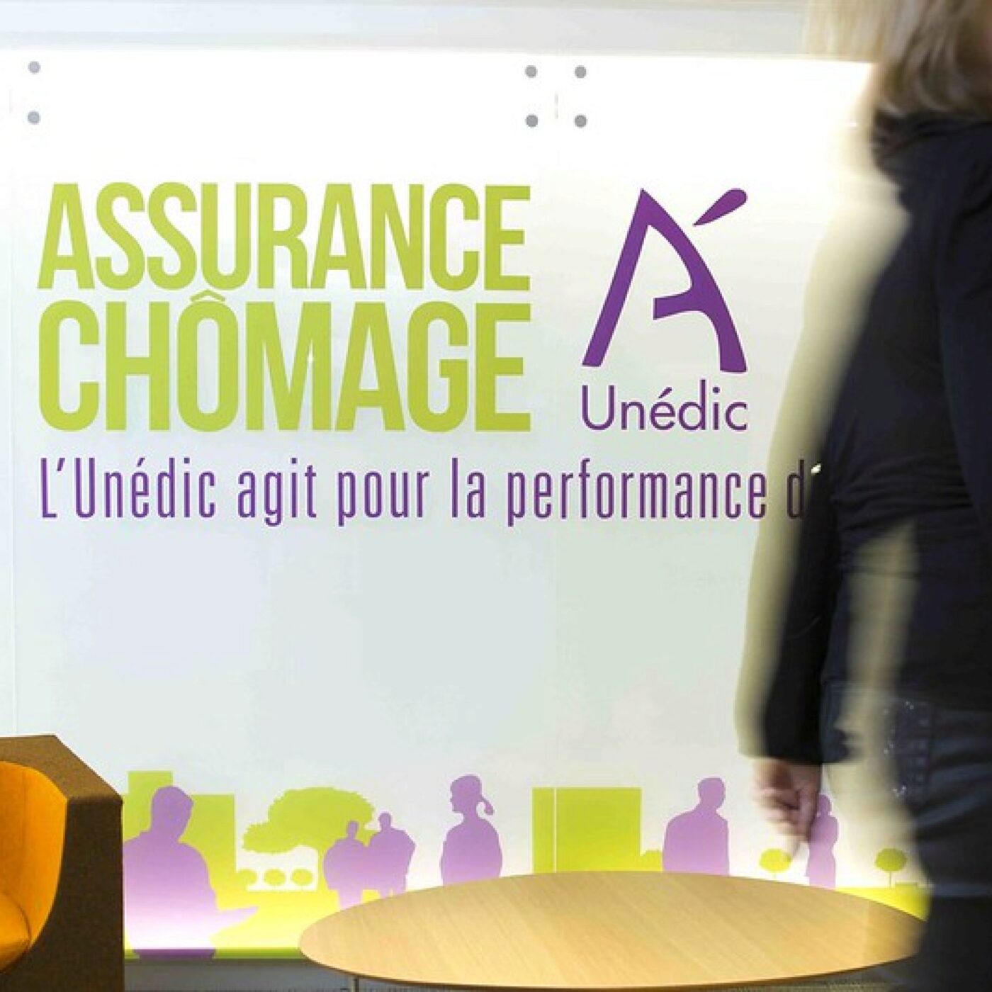 Réforme de l'assurance-chômage : le gouvernement met la pression episode artwork