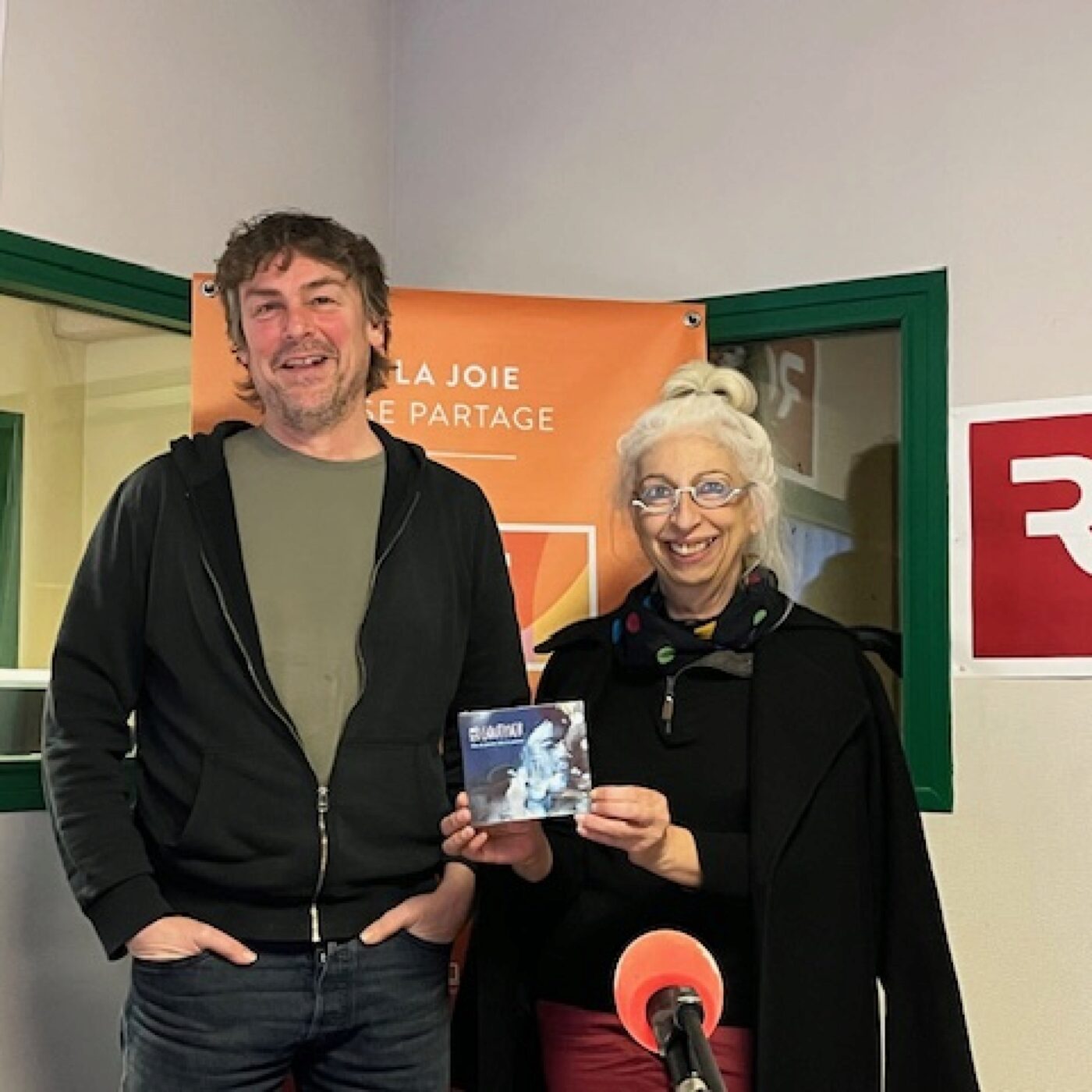 L\'oreille qui traîne