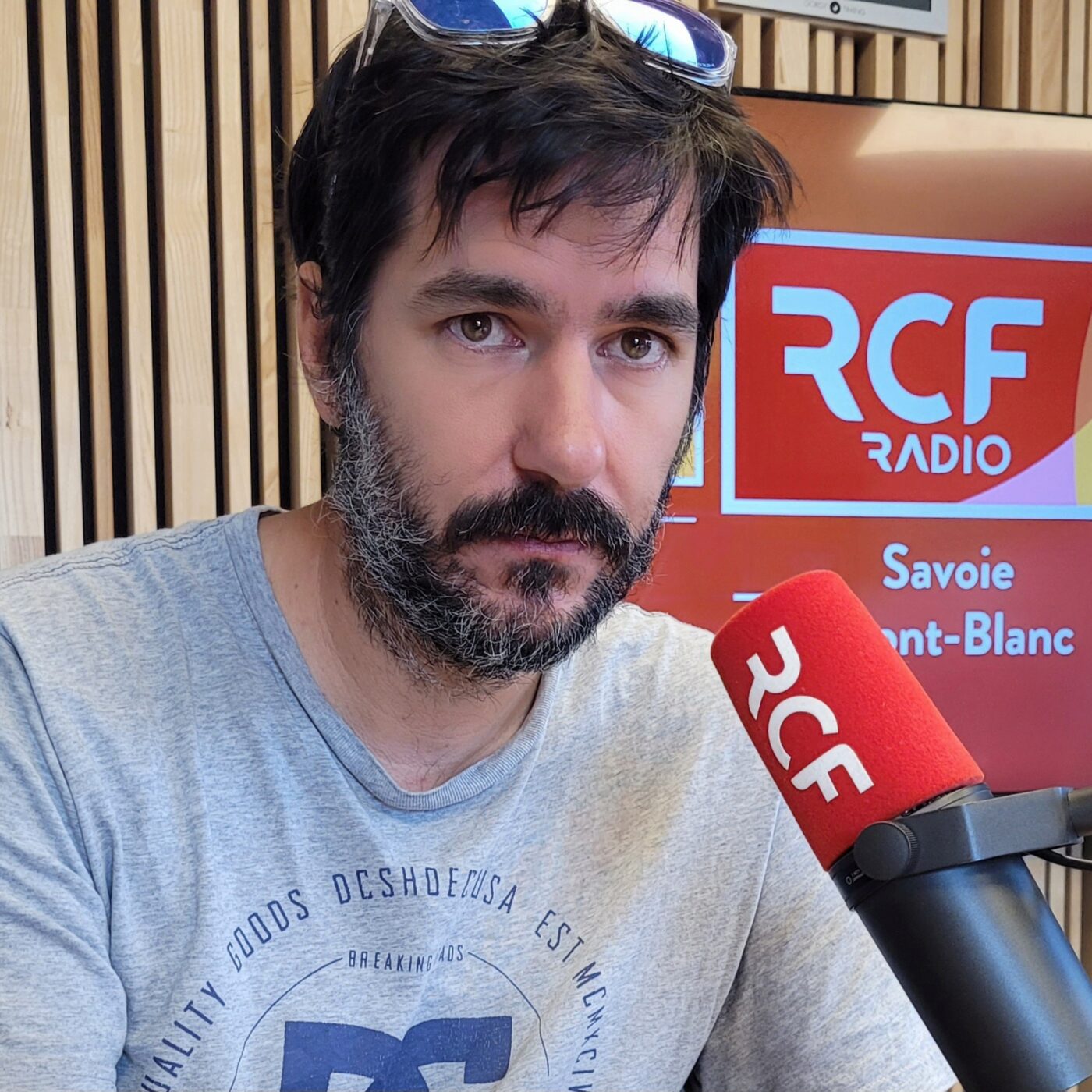 Attaque d'Annecy, deux semaines après, un collectif "pour ne pas oublier" episode artwork