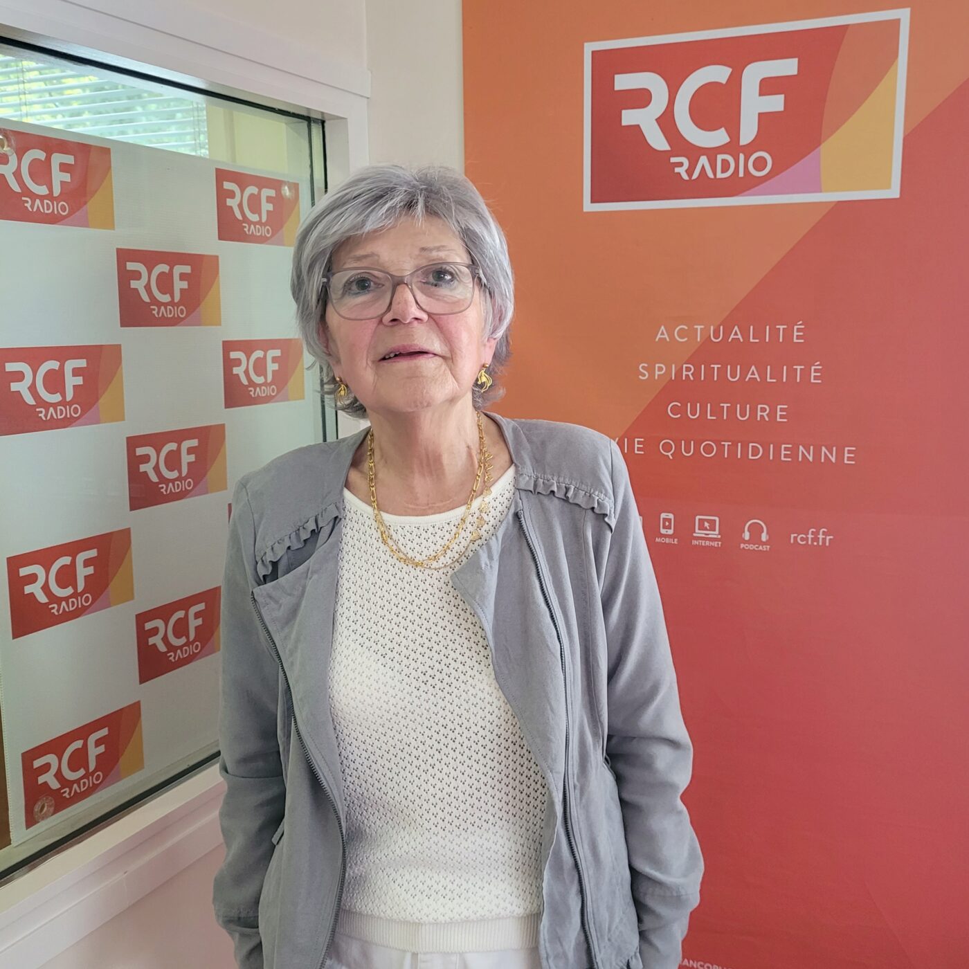 Suzanne Fourets, candidate Rassemblement Rational dans la 2e circonscription episode artwork
