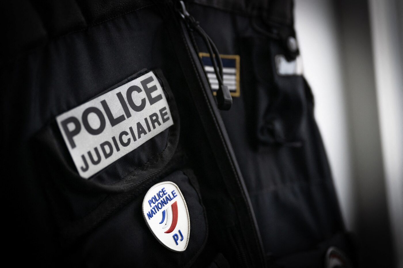 "Une minorité violente" : sur RTL, le maire de Metz point du doigt une "infime minorité radicalisée ou politisée" après l'incendie d'un collège episode artwork