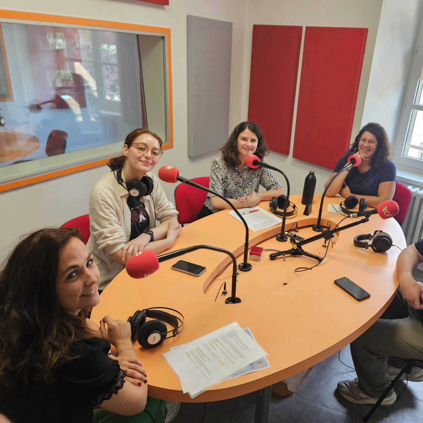 Aider les jeunes à rentrer dans la vie active episode artwork