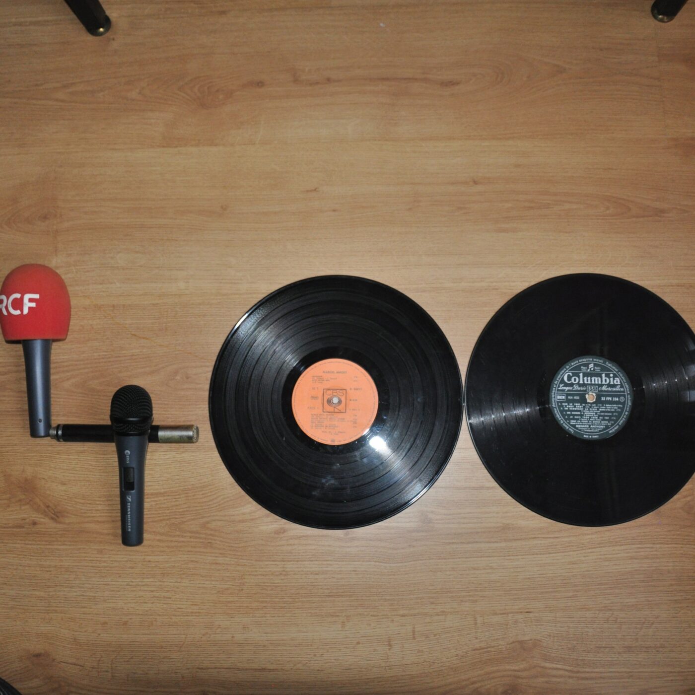 Salut les vinyles