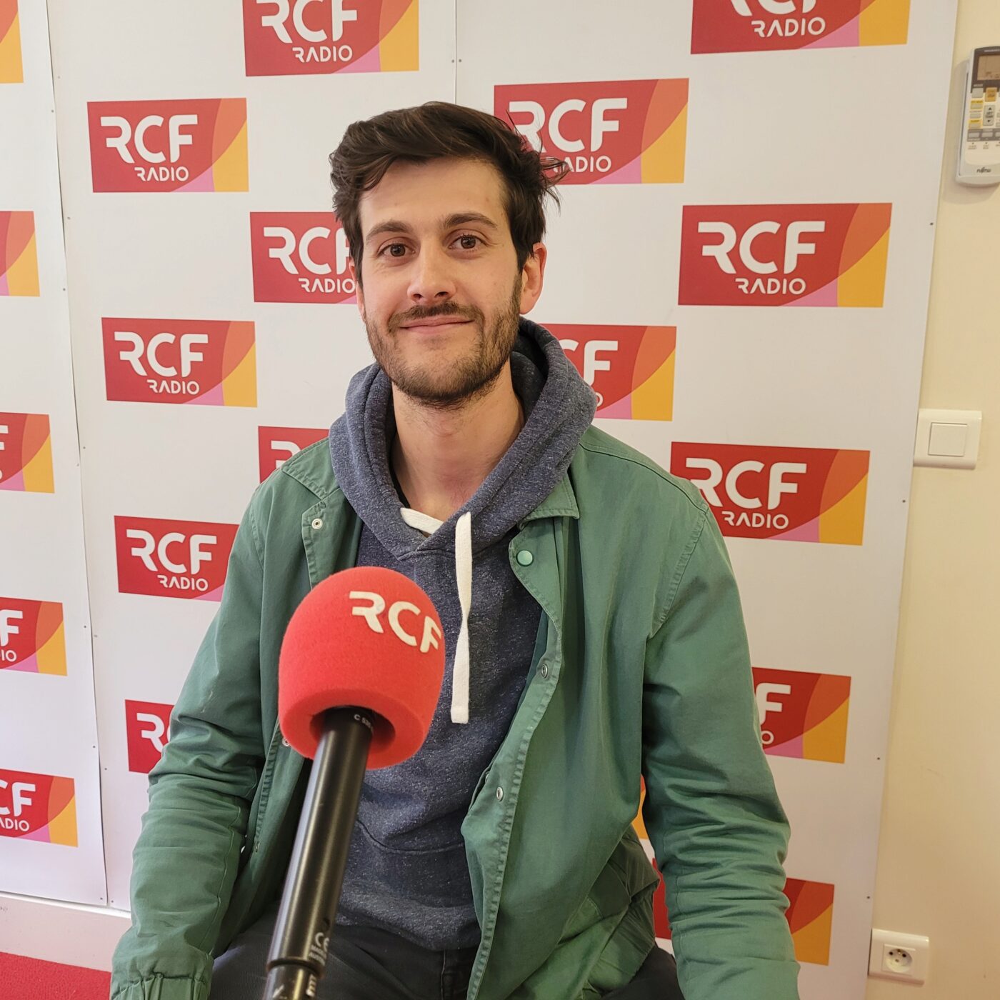 Olivier Salanon: le fin du cheminement vers le baptême et le début d'un nouveau episode artwork