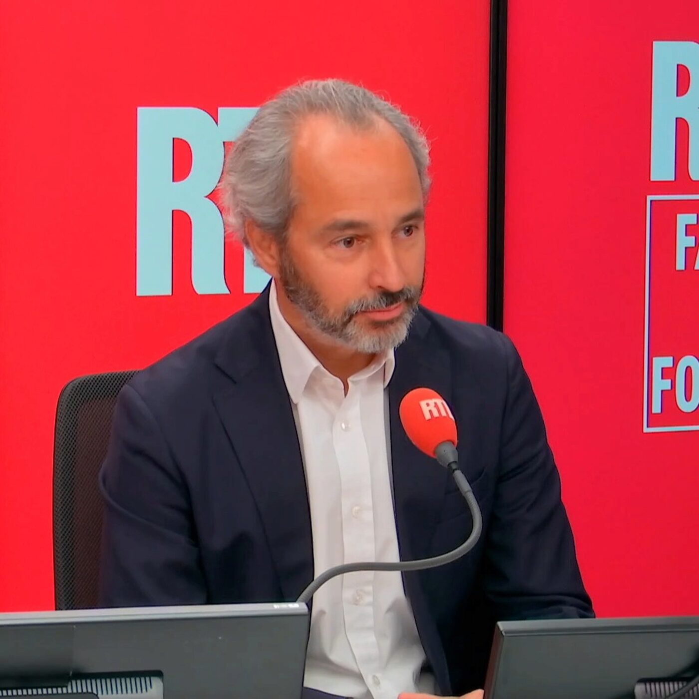 Coupe du monde 2026 : David Larramendy, patron de M6, détaille le dispositif XXL du groupe avec les "54 meilleures affiches à voir gratuitement"