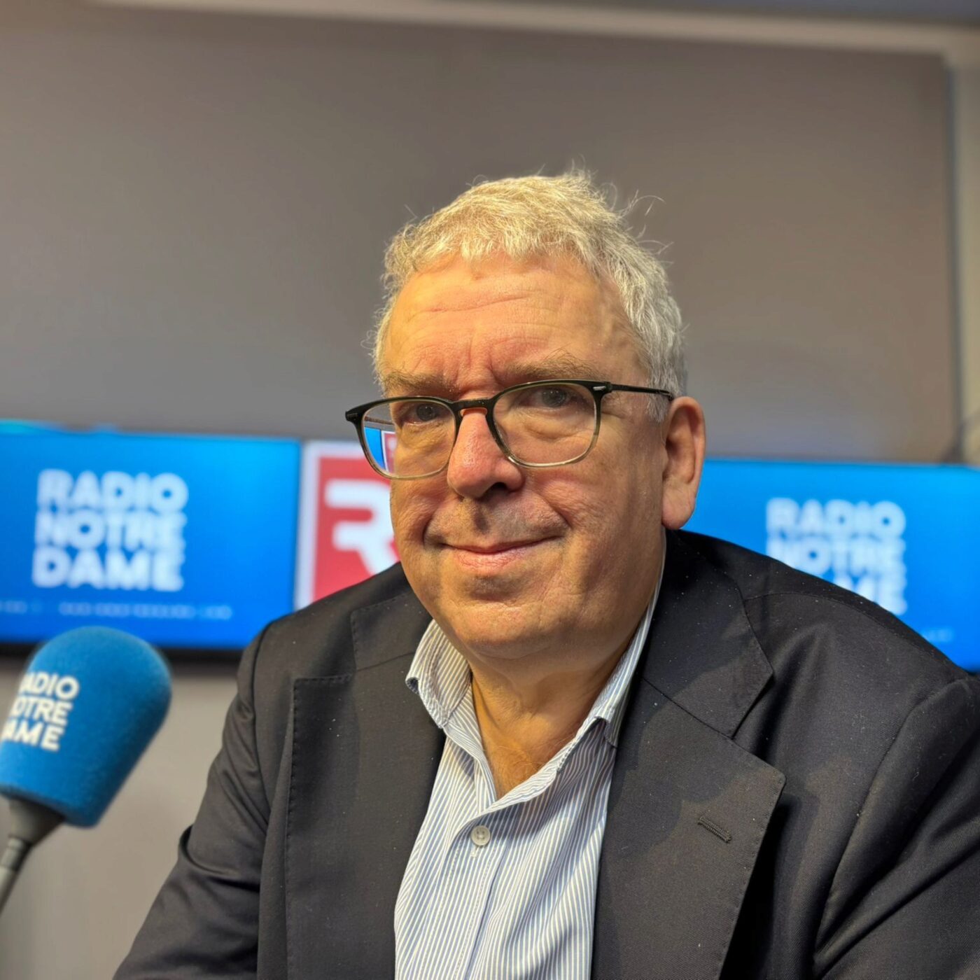 Vol au Louvre : après plusieurs arrestations, le point sur l'enquête