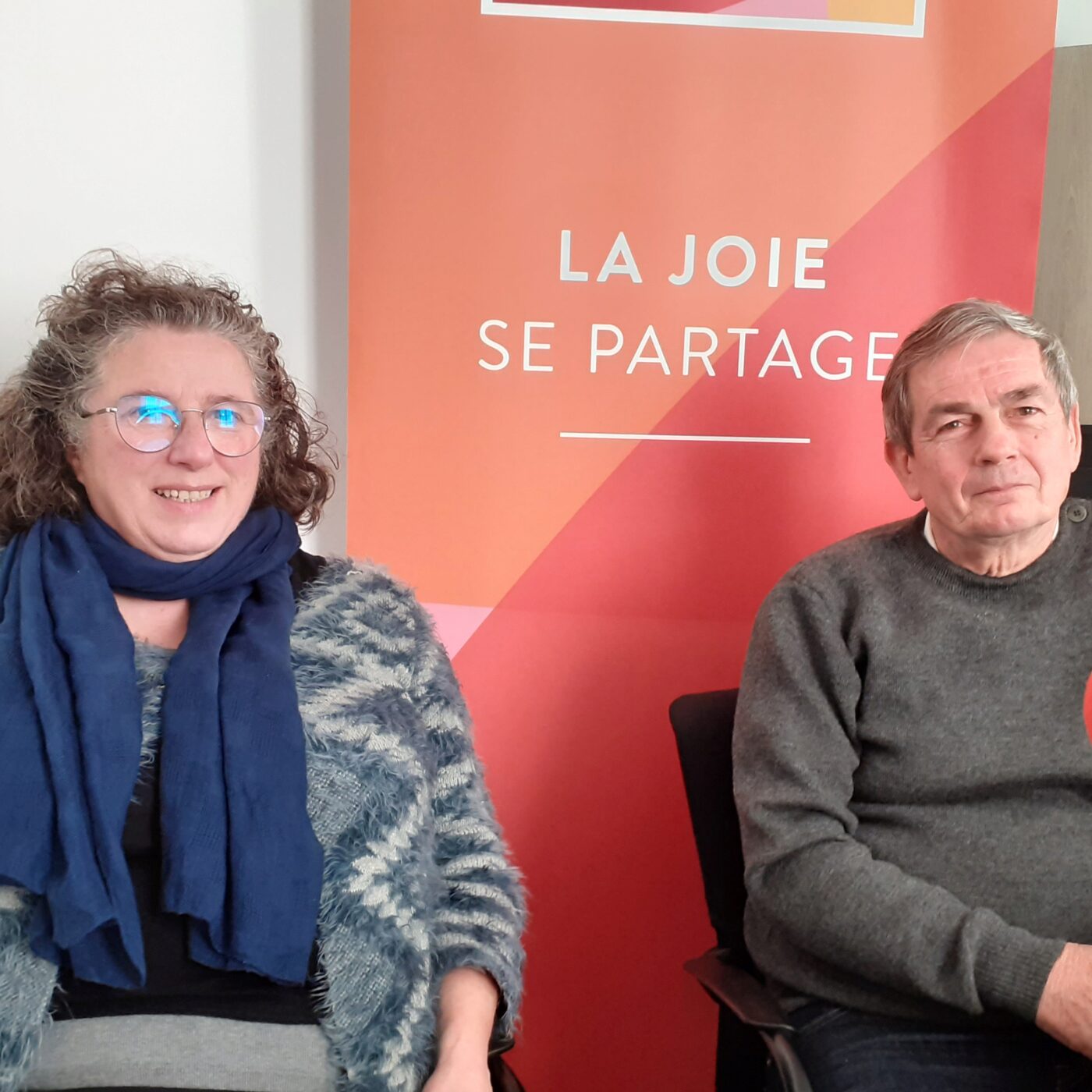 Rapport sur la pauvreté : deux bénévoles du Secours Catholique des Côtes d'Armor témoignent episode artwork