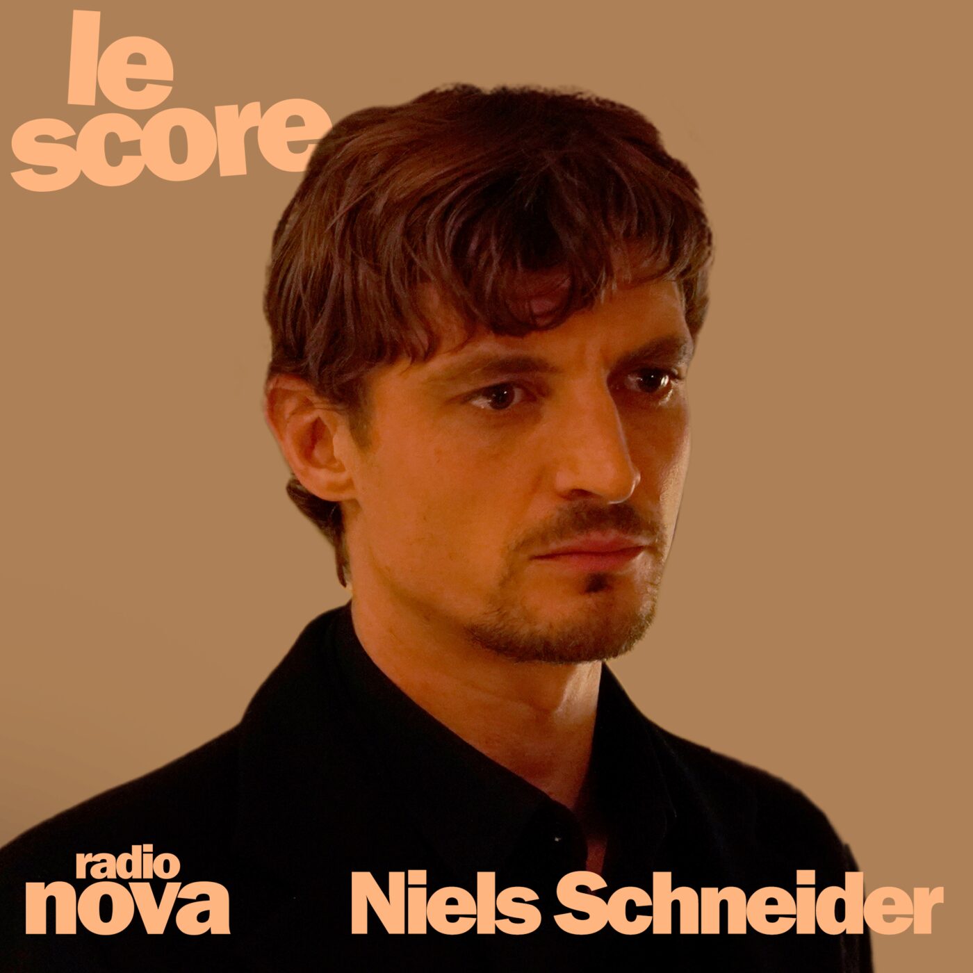 Niels Schneider : un homme chassé dans "Les Tourmentés"