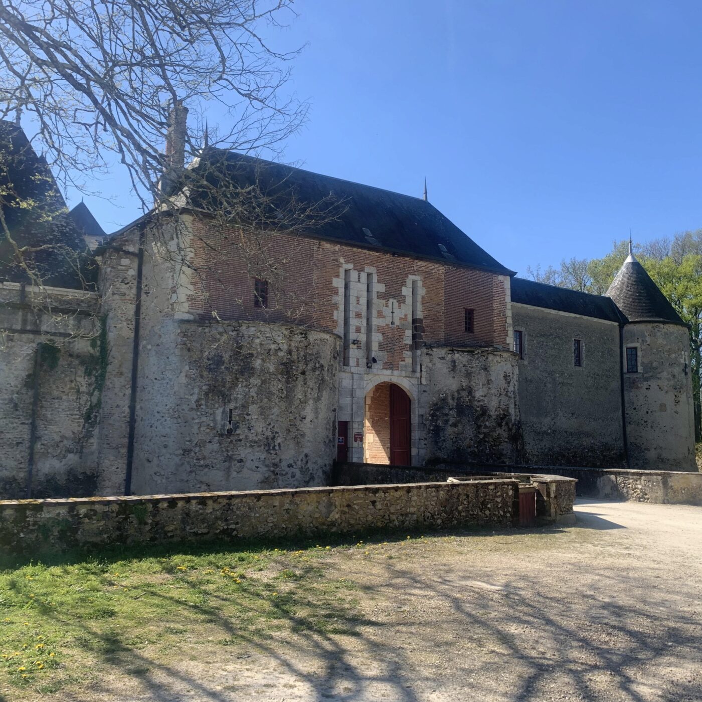En balade au Château de la Chapelle d'Angillon
