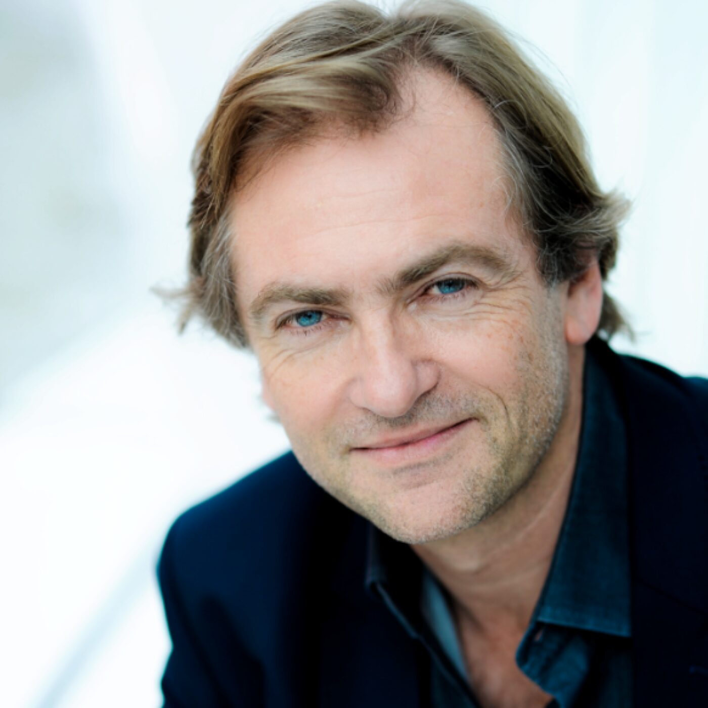Didier Van Cauwelaert : "Chanter est le meilleur des euphorisants !" episode artwork