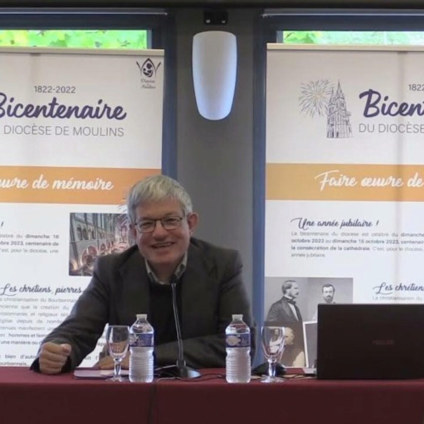 Retour sur l'élection de Léon XIV avec le P.Moulinet et le P.Abdallah (Issoire) episode artwork