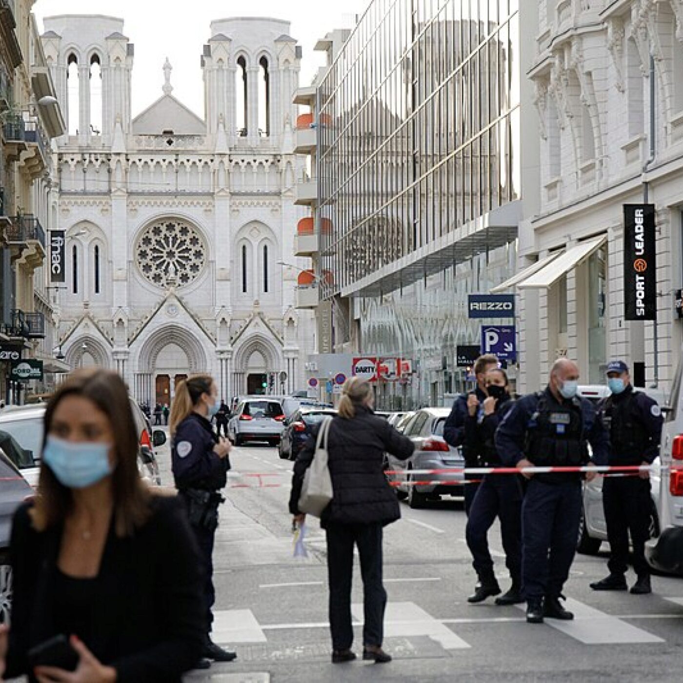 Procès de la basilique de Nice : les victimes sont elles des martyrs de la foi ? episode artwork