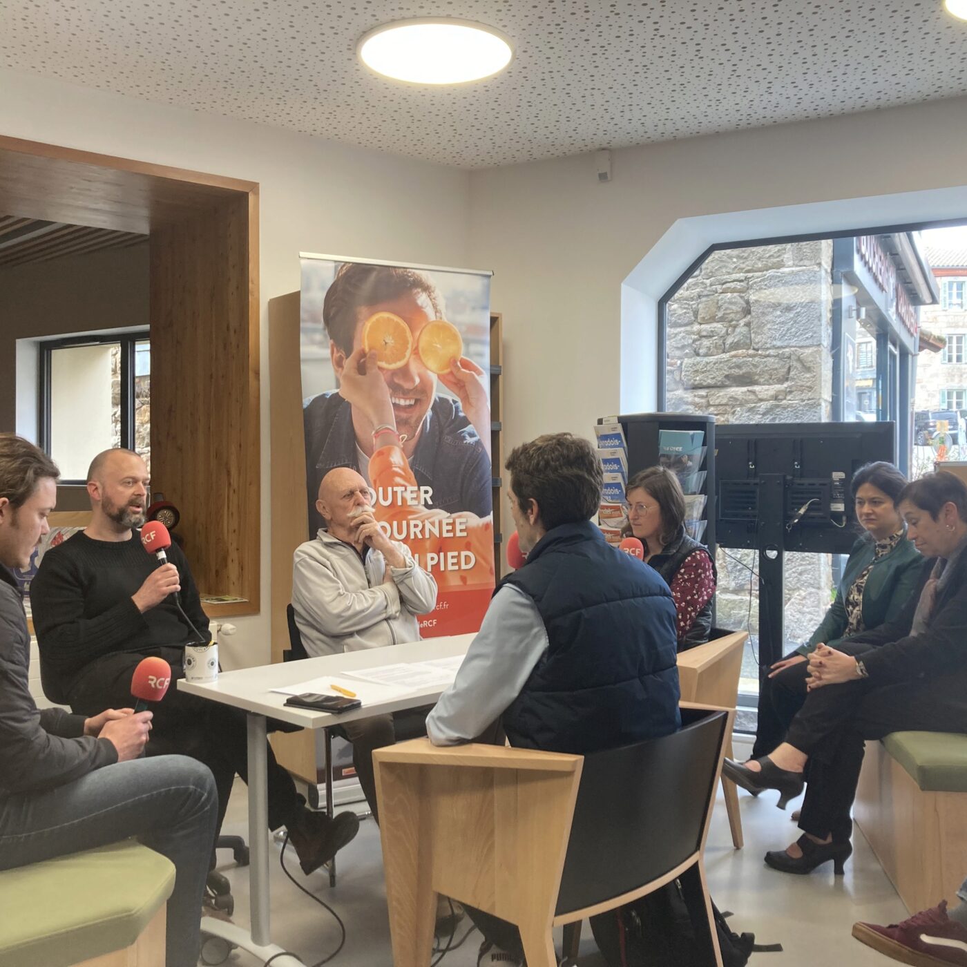 En direct de l'espace France Services de Viverols episode artwork