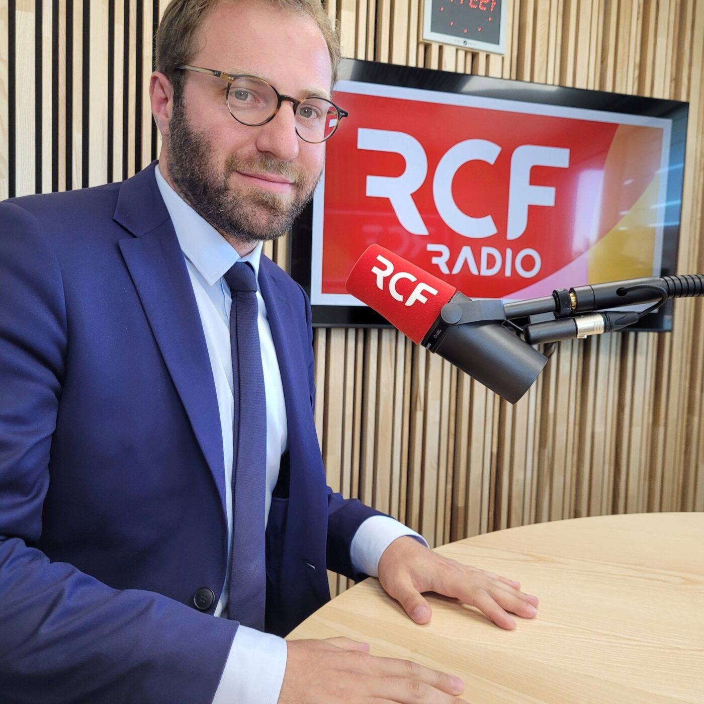 Antoine Armand lance une consultation publique sur la rénovation énergétique episode artwork