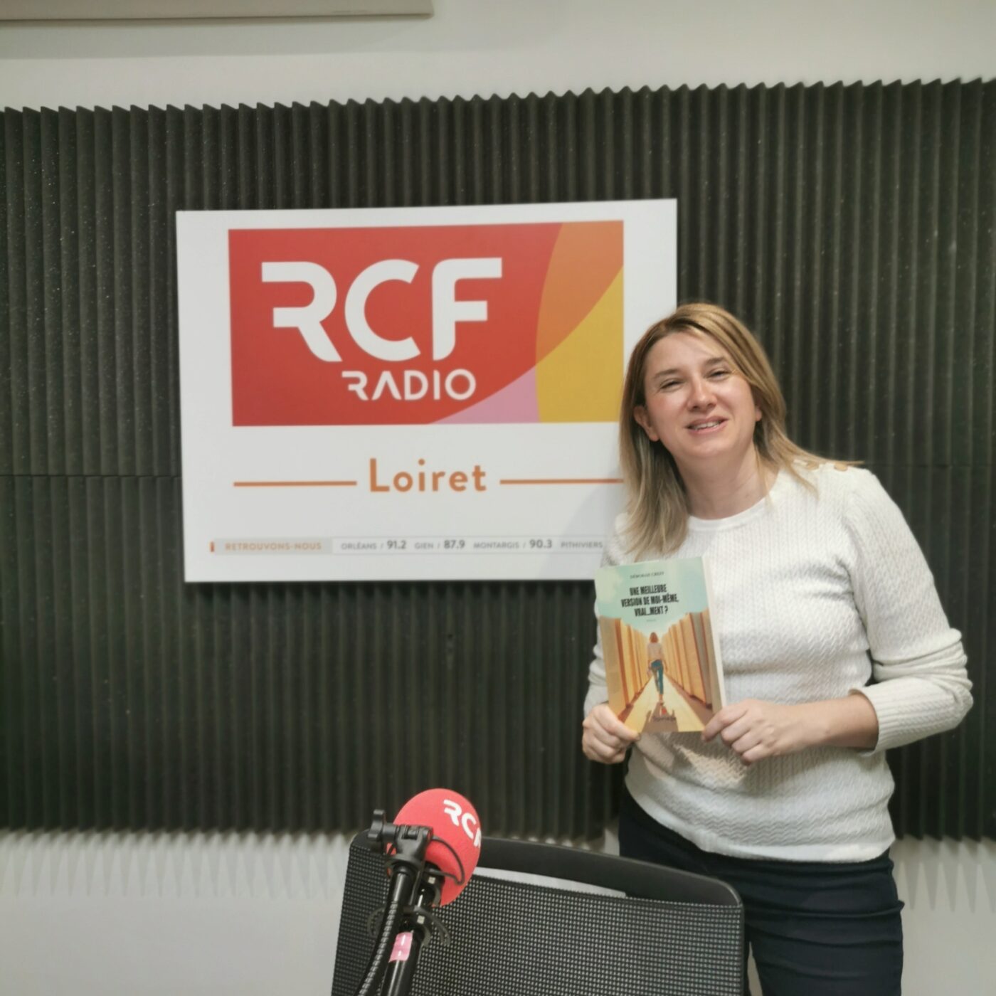 Fiction et développement personnel dans le nouveau roman de Déborah Creff episode artwork