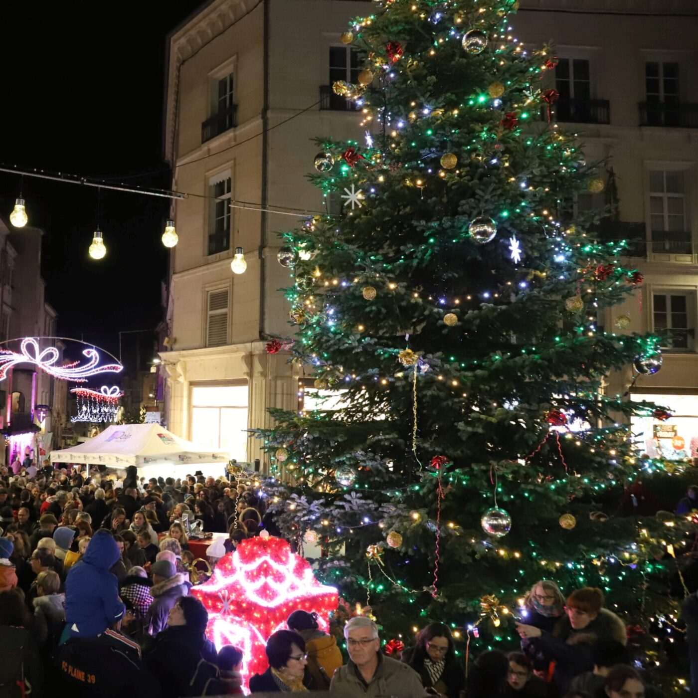 Le programme des festivités de Noël 2024 au centre-ville de Dole episode artwork