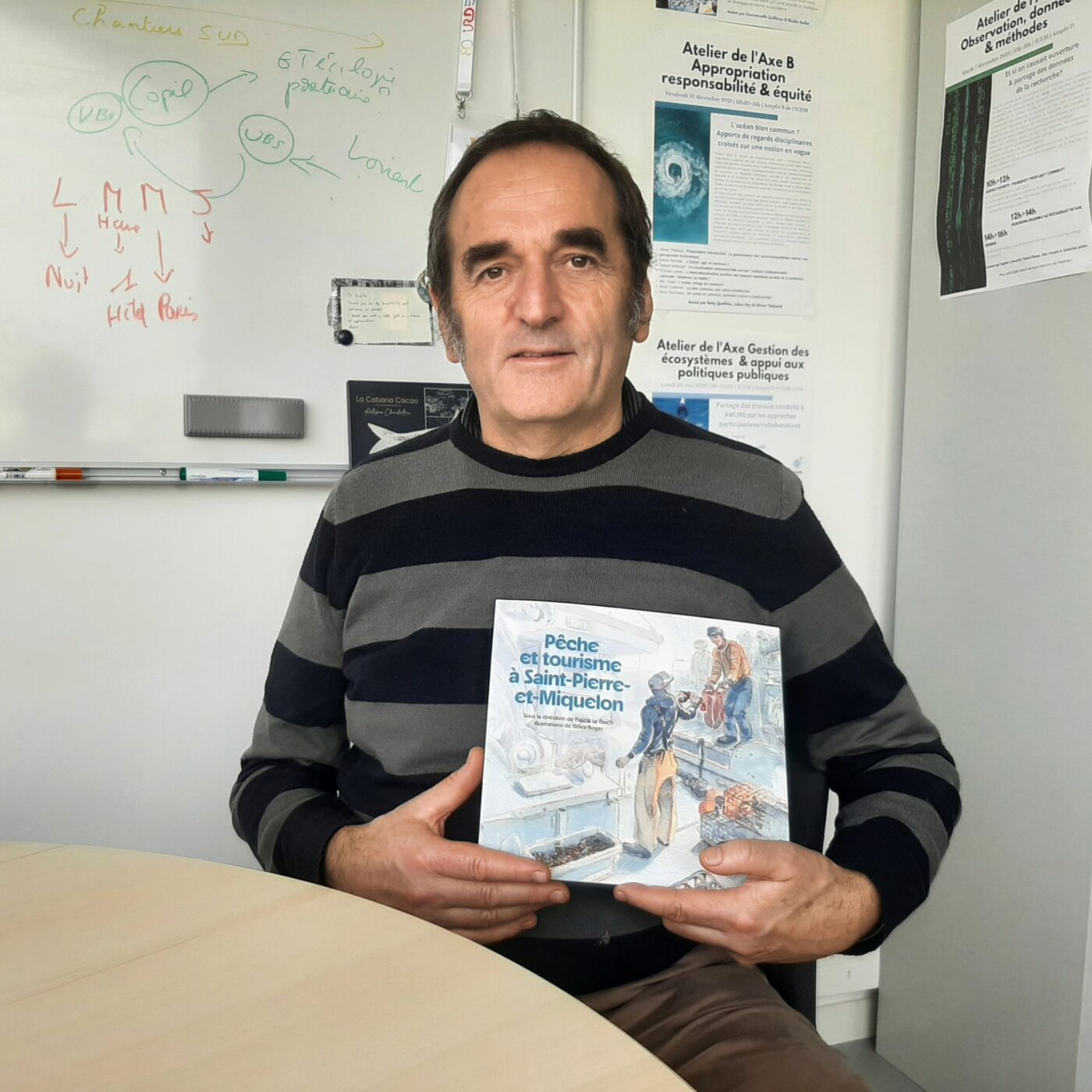 Pascal Le Floc'h et le livre Pêche et tourisme à St-Pierre et Miquelon episode artwork