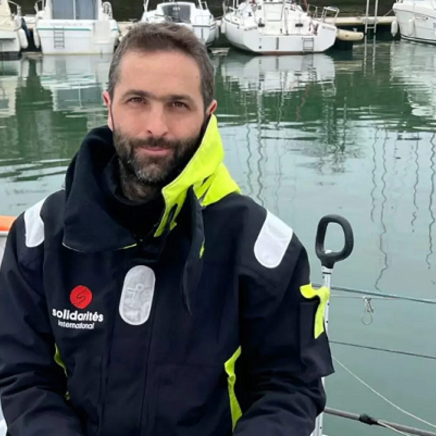 Sablais d'origine, Romain Gautreau va prendre le départ de la Mini Transat episode artwork