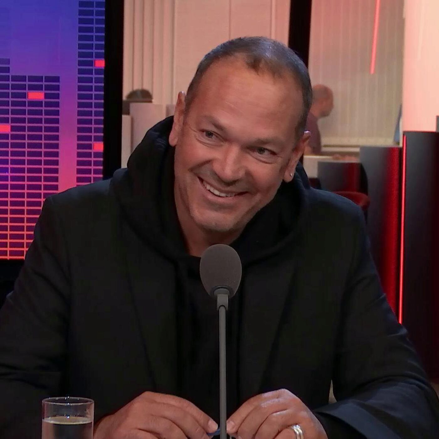 L'invité de La Matinale - Jean-Stéphane Bron, réalisateur de la série "The Deal"