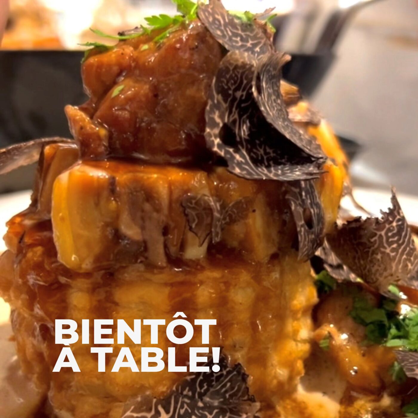 Belles tables et vol-au-vent