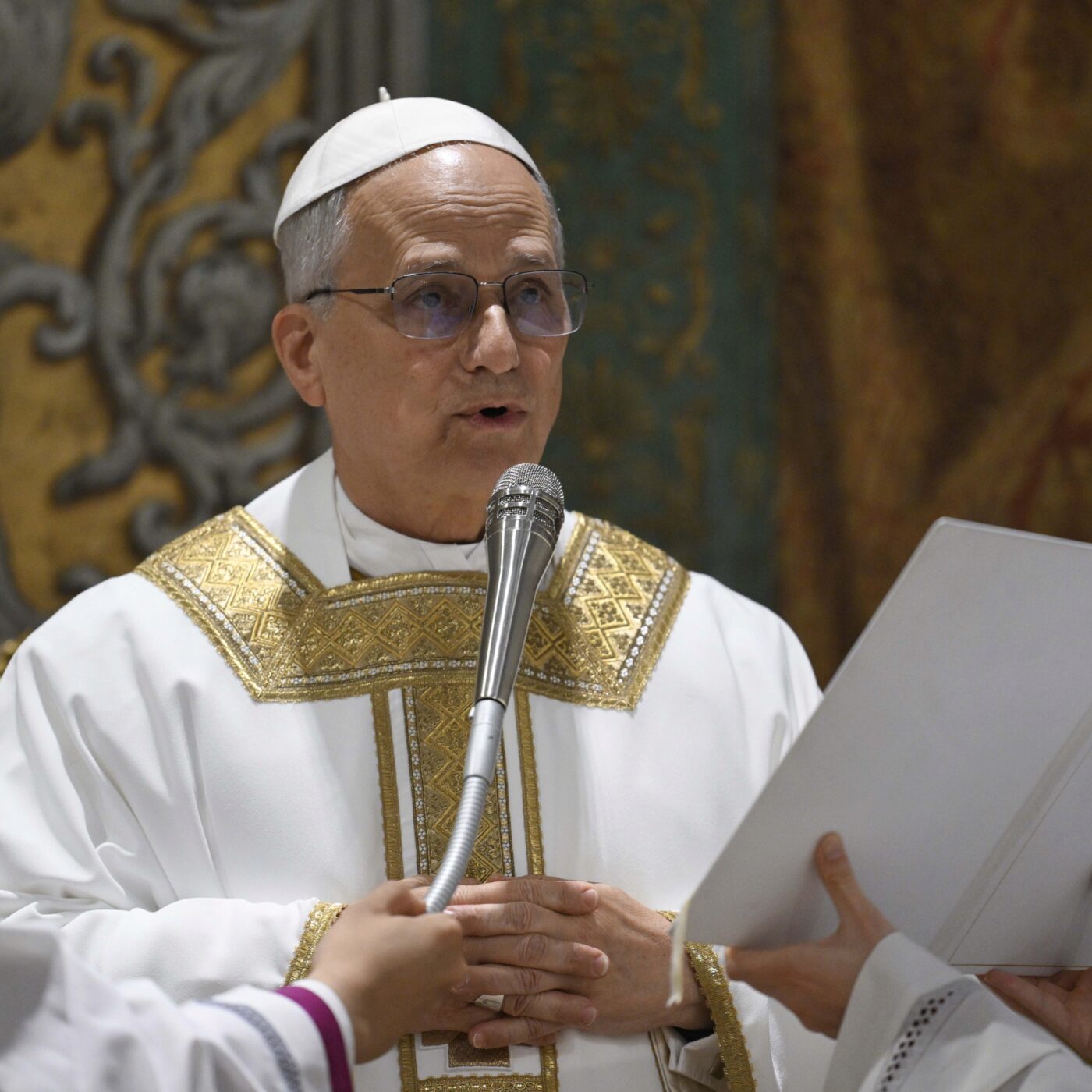 Emission spéciale élection du pape Léon XIV - Retour sur sa première homélie episode artwork