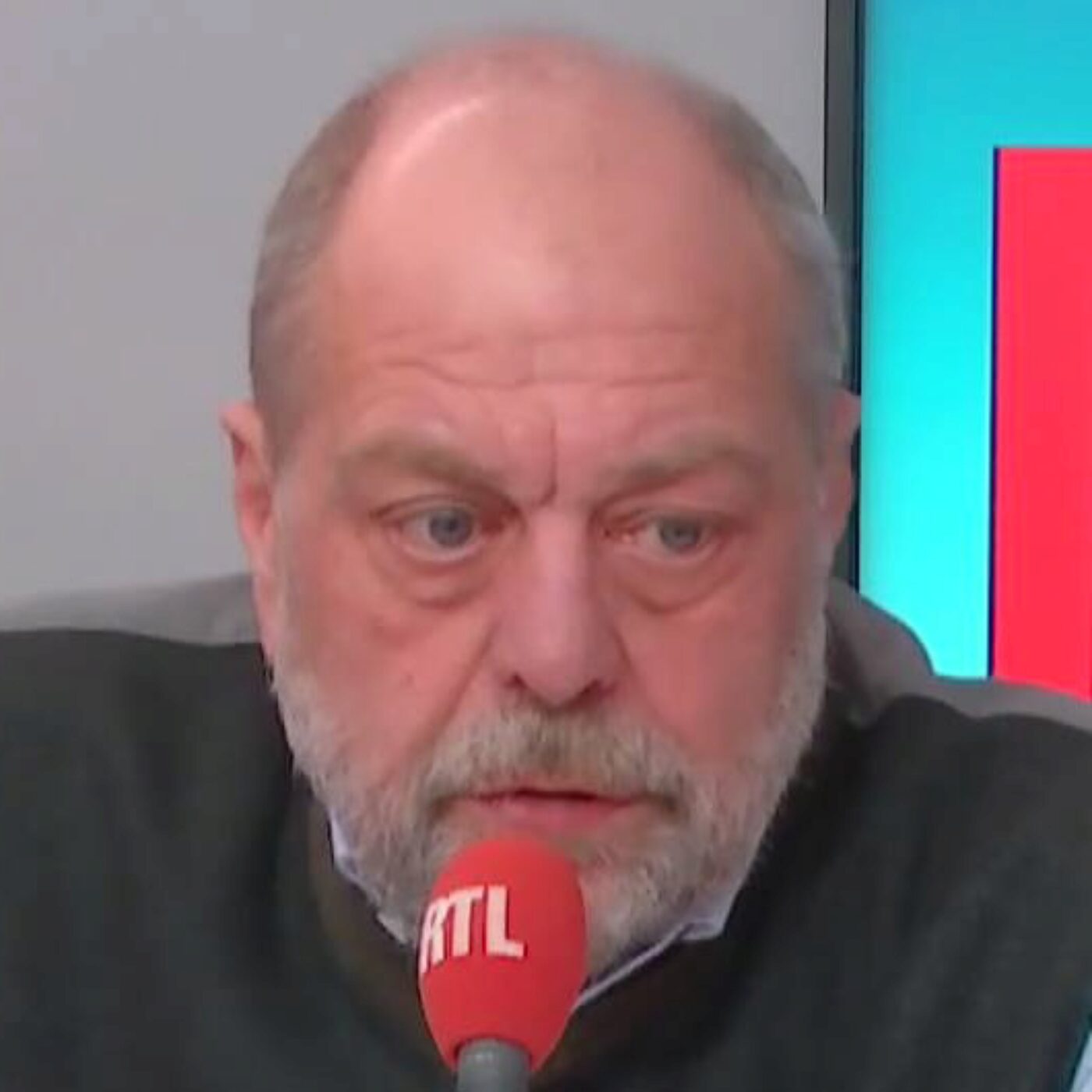 "La peste et le choléra" : sur RTL, Éric Dupond-Moretti met dos à dos LFI, RN et Reconquête et juge que "la France est bien trop belle pour être confiée aux extrêmes" episode artwork
