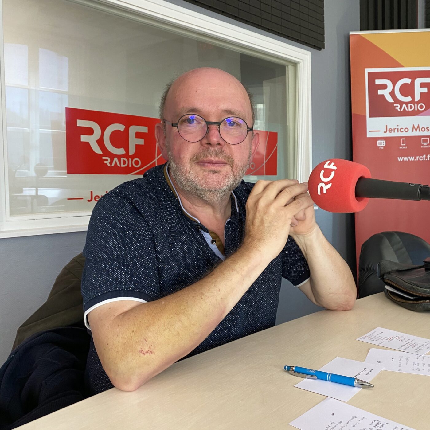Politiquement vôtre