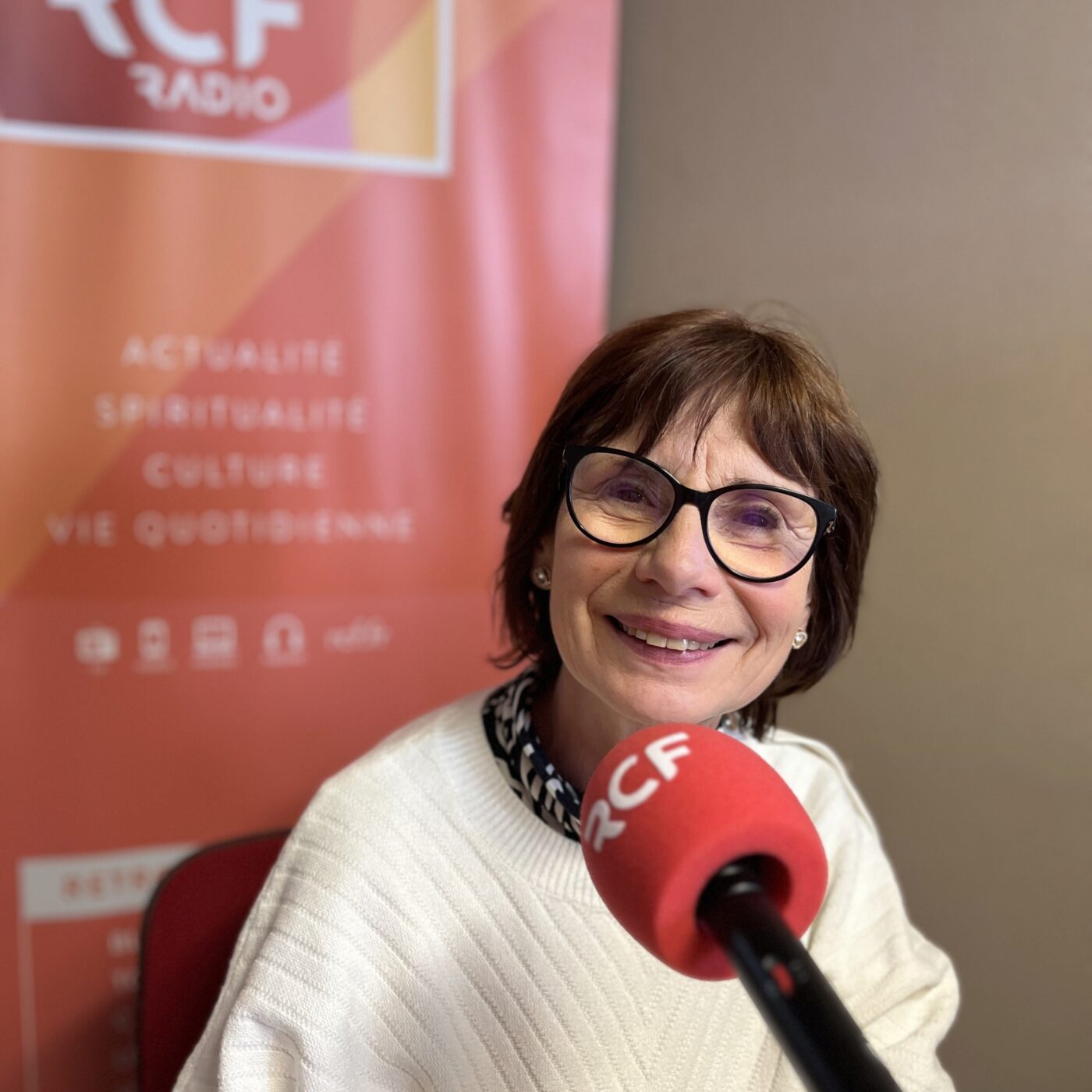 Lutte contre l'illettrisme : elle a appris à lire à 50 ans episode artwork