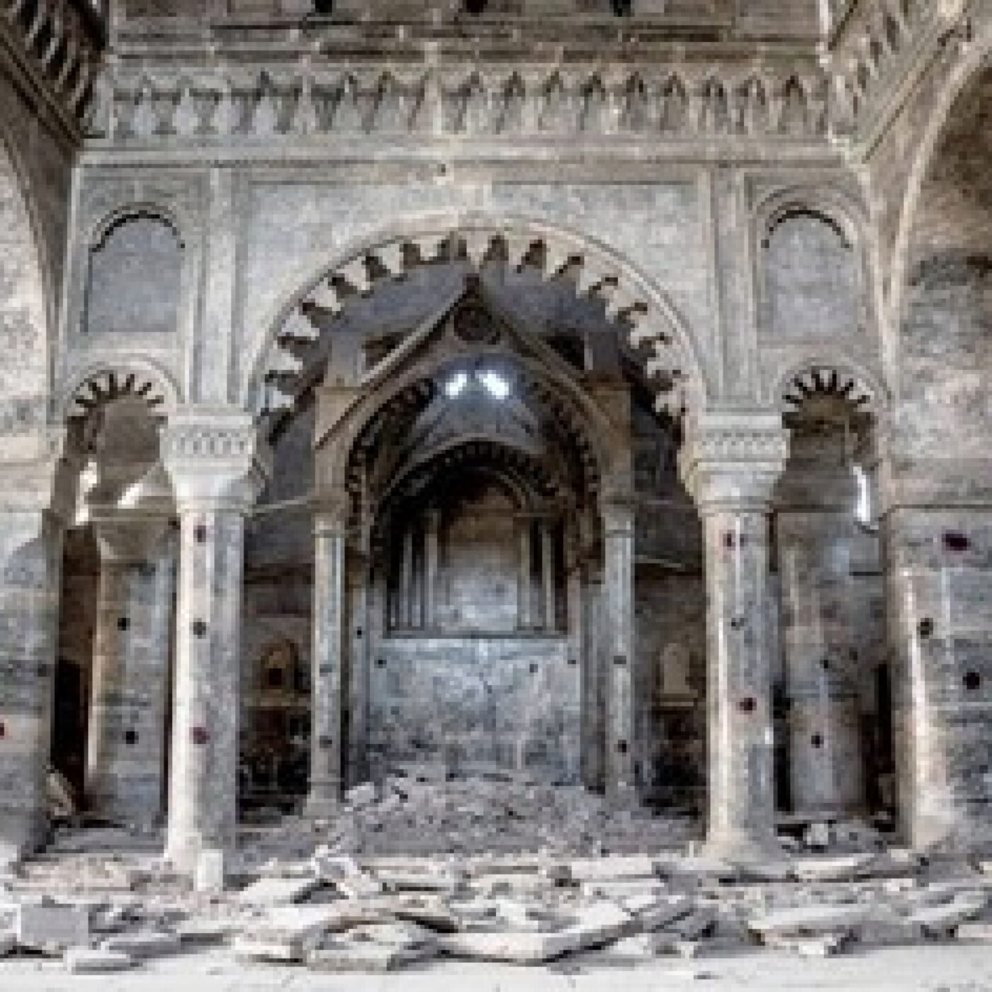 Noël et une église restaurée à Mossoul episode artwork