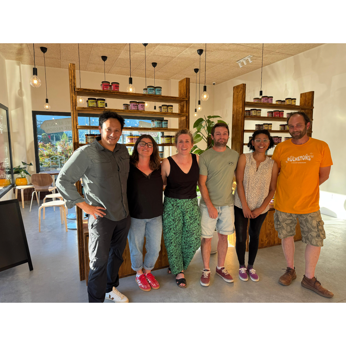 episode cover Un coffee shop inédit dédié au miel ouvre en Ariège