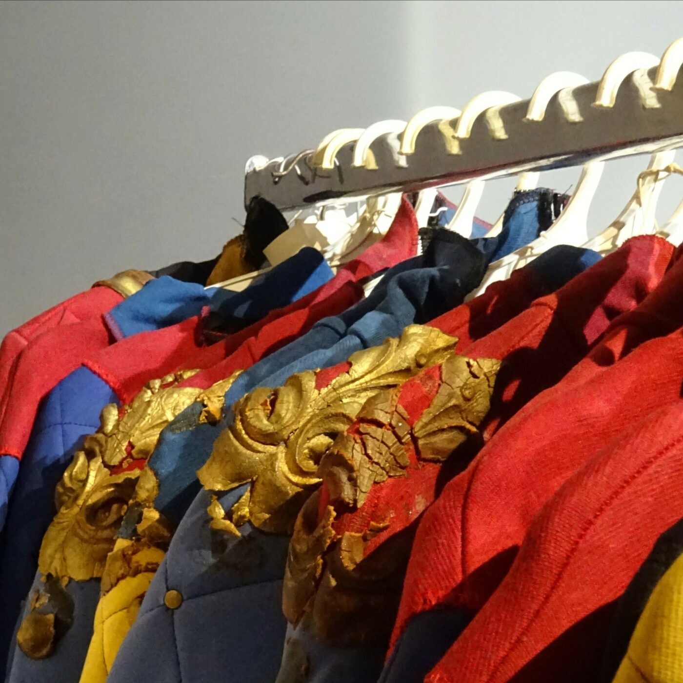 Albertville 92 : le costume de la petite fille aux poupées exposé aux Journées du Patrimoine episode artwork