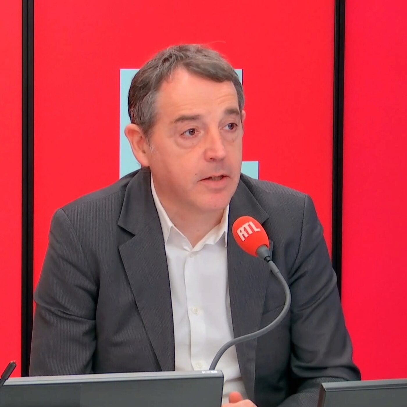 Jérôme Fourquet : "La greffe macroniste n'a absolument pas pris dans les territoires"