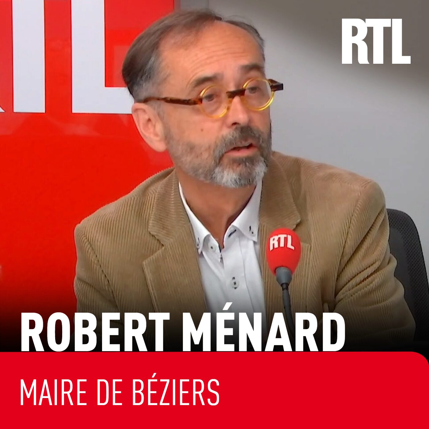 Robert Ménard fait son "mea culpa" sur RTL et parle "d'aveuglement" après ses affiches anti-immigration à Béziers en 2015