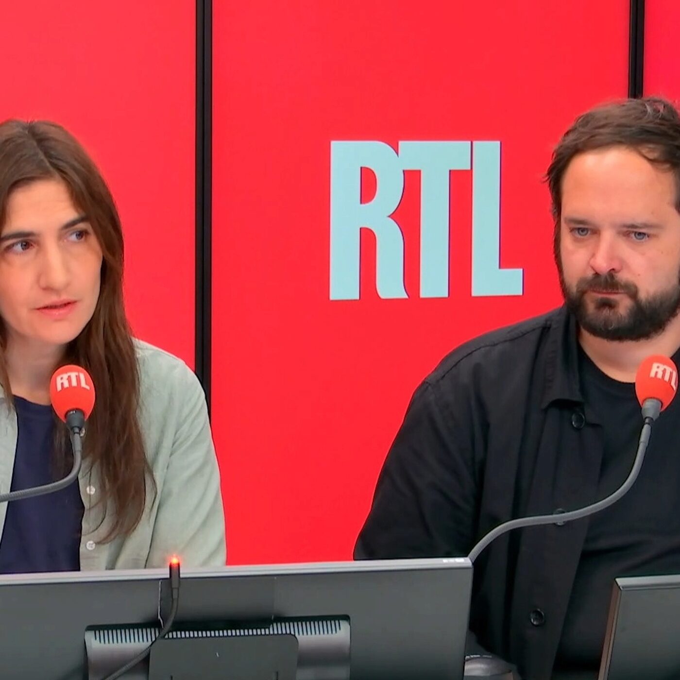 Affaire Epstein : "C'est un système hyper calculé", comment le pédocriminel américain a tenté de reconstruire son influence en France après sa première condamnation episode artwork