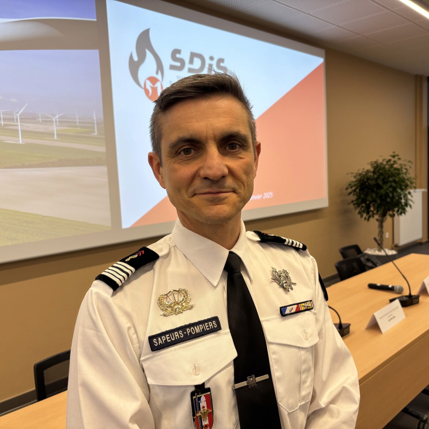 Un nouveau directeur à la tête des pompiers de la Marne ! episode artwork