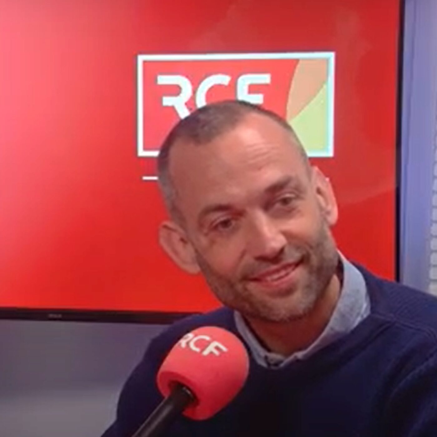 Erine VR : se mettre à l'école des pollinisateurs. Sébastien, Romain, Mathieu episode artwork