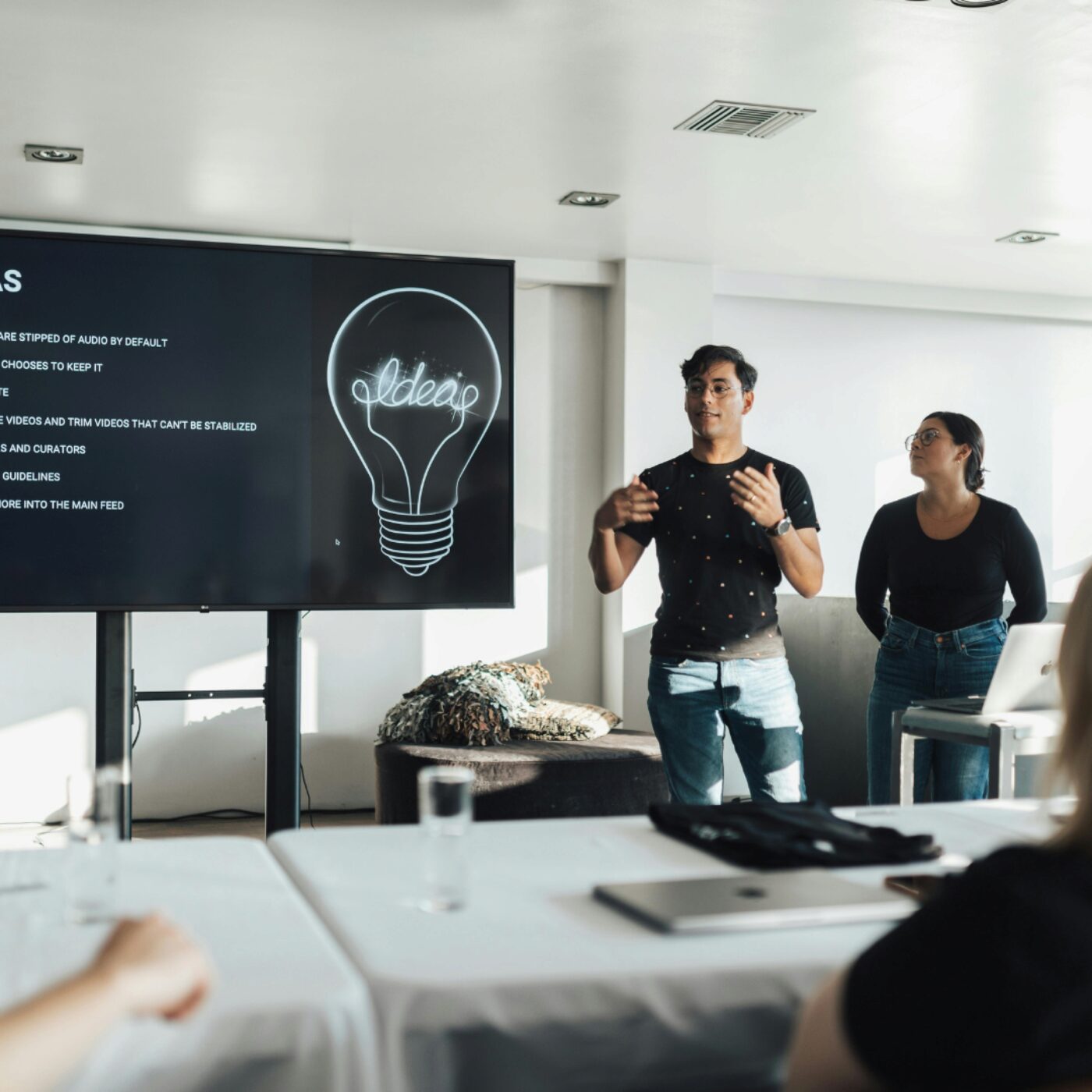 Polychrome, pour s\'épanouir au travail