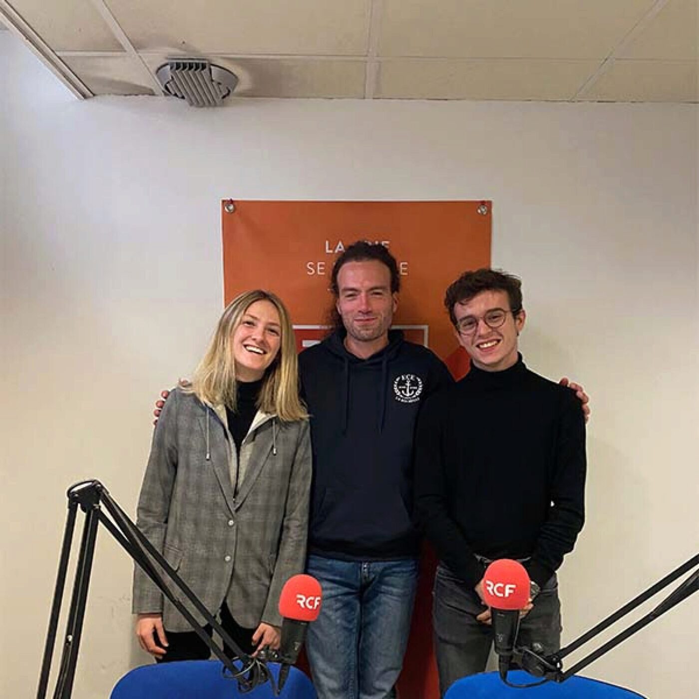 Ici, ici, c\'est la jeunesse !