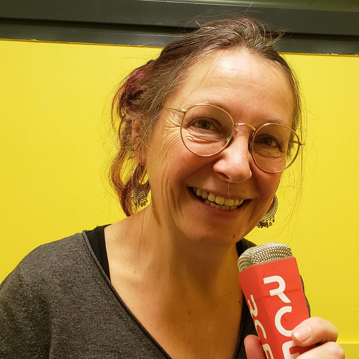 La culture s'invite en zone rurale grâce au festival Un peu d'art par ici episode artwork